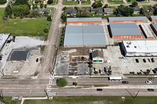 13103 Hiram Clarke Rd, Houston, TX 77045 - Photo 7