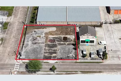 13103 Hiram Clarke Road, Houston, TX 77045 - Photo 9