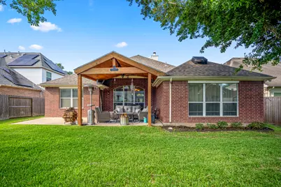 9114 Carriage Point, Sugar Land, TX 77479 - Photo 3