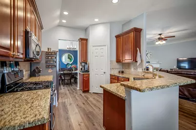 9114 Carriage Point, Sugar Land, TX 77479 - Photo 11