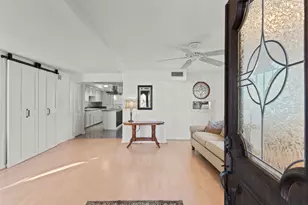 611 Church St, Galveston, TX 77550 - Photo 9