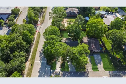 217 Lazy Lane, Conroe, TX 77301 - Photo 3