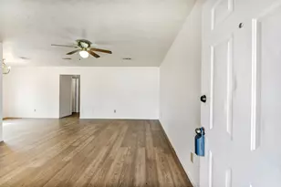 217 Lazy Ln, Conroe, TX 77301 - Photo 5