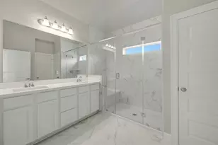 11409 Galway Grv Dr, Houston, TX 77047 - Photo 13