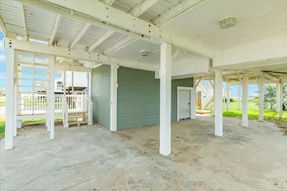 805 Seashell Drive, Surfside Beach, TX 77541 - Photo 21