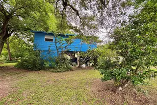 491 Carancahua Dr, Palacios, TX 77465 - Photo 25