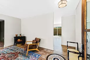 703 Austin St, Columbus, TX 78934 - Photo 5