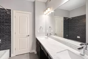 3501 Chenevert St, Houston, TX 77004 - Photo 11