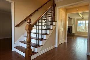 318 Big Hollow Ln, Houston, TX 77042 - Photo 3