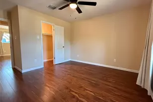318 Big Hollow Ln, Houston, TX 77042 - Photo 21