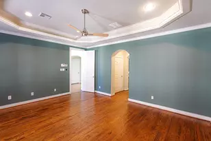 1314 Sherwood Springs Ln, Houston, TX 77043 - Photo 17