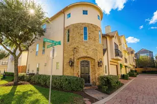 1314 Sherwood Springs Ln, Houston, TX 77043 - Photo 1