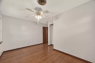 12306 Palmbeach St, Houston, TX 77034 - Photo 23