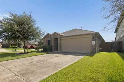 8003 Carillon Way, Rosharon, TX 77583 - Photo 3