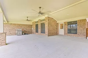 2910 Apache St, League City, TX 77573 - Photo 31