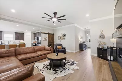 200 Zachary, Bridge City, TX 77611 - Photo 3