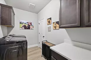 200 Zachary, Bridge City, TX 77611 - Photo 25