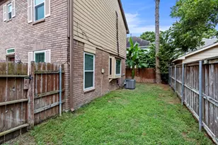 6827 Hollow Hearth Dr, Houston, TX 77084 - Photo 21