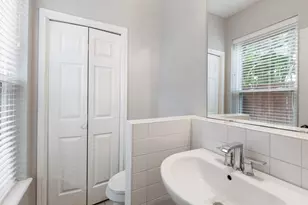 6827 Hollow Hearth Dr, Houston, TX 77084 - Photo 9