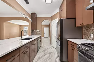 11021 Panther Ct, Houston, TX 77099 - Photo 17