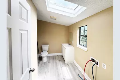 3621 Winnie Street, Galveston, TX 77550 - Photo 9