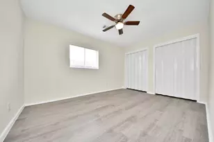 11618 Hillcroft Ave, Houston, TX 77035 - Photo 19