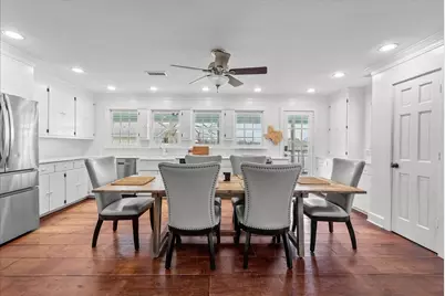 462 Exotic Isle Drive, Bay City, TX 77457 - Photo 9