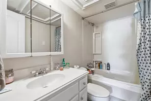 3131 Southwest Fwy, Houston, TX 77098 - Photo 15