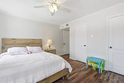 3131 Southwest Freeway #B21, Houston, TX 77098 - Photo 19