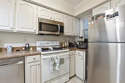 3131 Southwest Freeway #B21, Houston, TX 77098 - Photo 7