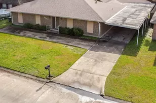 3705 Tompkins Dr, Baytown, TX 77521 - Photo 7