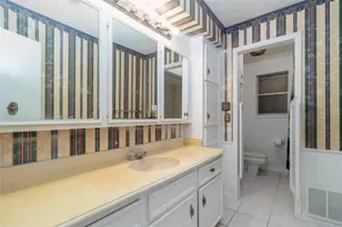 3705 Tompkins Dr, Baytown, TX 77521 - Photo 21
