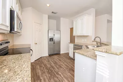 4826 Lawson Lake Lane, Richmond, TX 77407 - Photo 13