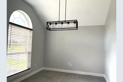 8603 W Highlands Crossing, Highlands, TX 77562 - Photo 7