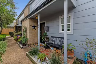 735 Worthshire St, Houston, TX 77008 - Photo 7