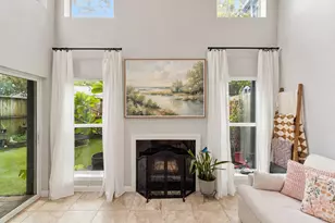 735 Worthshire St, Houston, TX 77008 - Photo 1