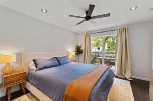 735 Worthshire St, Houston, TX 77008 - Photo 17