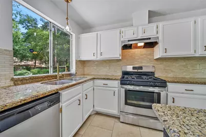 43 E Lance Leaf Road, The Woodlands, TX 77381 - Photo 17