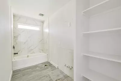 209 Leago Street, Houston, TX 77022 - Photo 13