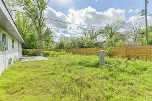 209 Leago St, Houston, TX 77022 - Photo 21