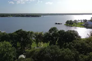 11391 Lakeshore Dr, Thornton, TX 76687 - Photo 5