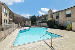 2120 Wilcrest Dr, Houston, TX 77042 - Photo 25