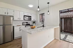 2120 Wilcrest Dr, Houston, TX 77042 - Photo 7