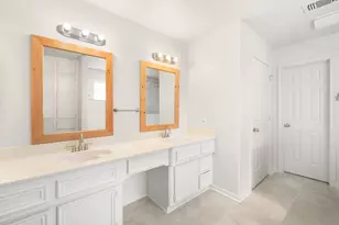 16439 Hidden Gate Ct, Sugar Land, TX 77498 - Photo 21
