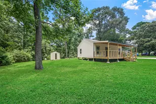136 Ash St, Trinity, TX 75862 - Photo 21