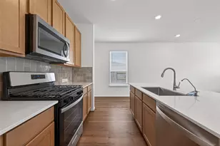 8110 Shelter Bay Ln, Cypress, TX 77433 - Photo 11