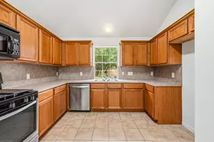 4908 Summer Rain Dr, Conroe, TX 77303 - Photo 3