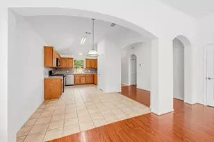 4908 Summer Rain Dr, Conroe, TX 77303 - Photo 9
