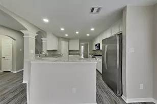 438 Pinewood Ridge Dr, Spring, TX 77386 - Photo 3
