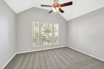 12934 Palm Leaf Court, Houston, TX 77044 - Photo 13